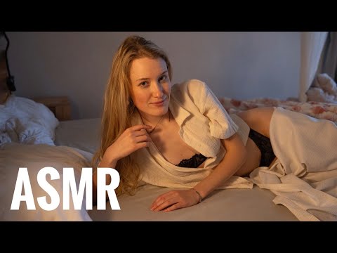 ASMR Waking Up Next To Your Girlfriend