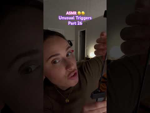 Unusual triggers 😴😴 #asmr #visualtingle #asmrtriggers #asmrvideo #mouthwhisper #asmrvideos