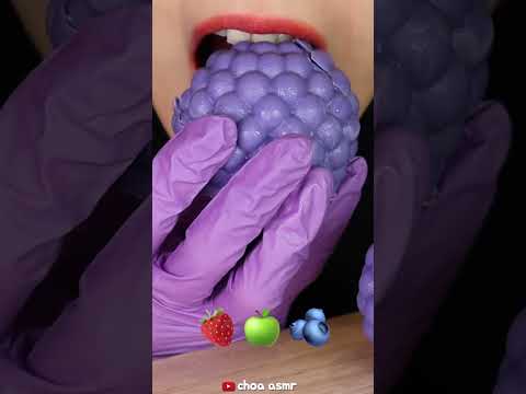 SO CRUNCH~ CHOCOLATE ASMR FRUITS SHAPED DESSERT ASMR