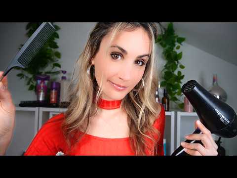 Parrucchiera ossessionata ti sistema ✂️ | ASMR ITA | Hair cut & Shampoo Roleplay 💇‍♀️