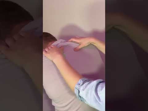ASMR Back Scratching & Massage #realpersonasmr #oddlysatisfying #asmrmassage #backscratching