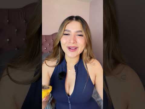 ¿Se te antoja algo dulce? 👅 Ven aquí y relájate conmigo...