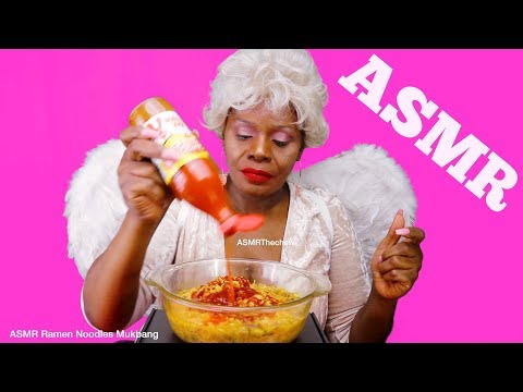 Noodles ASMR Mukbang With Hot Sauce /@ASMRTheChew