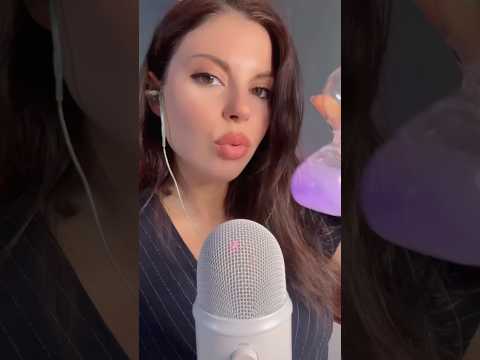 Dein Moment der Ruhe: ASMR Water Sounds #asmrshorts #watersounds #relaxsounds