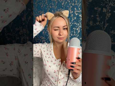 Meow :3 #asmr #purring #kitty #kisses #mouthsounds