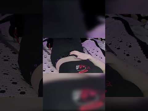 #asmr #asmrscratching #asmrbodytriggers