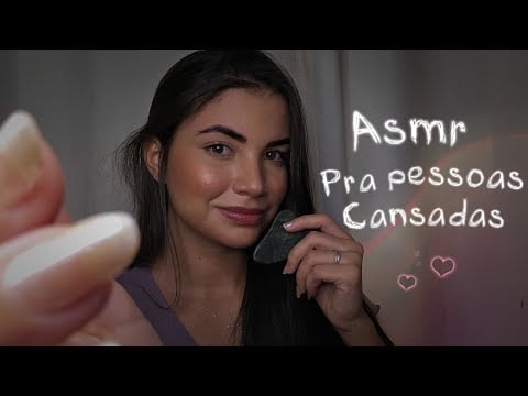ASMR pra pessoas cansadas 🌛🛋 (atenção pessoal e afirmações positivas)