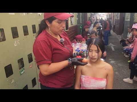 TANIA, TRADITIONAL CLEANING AT THE CUENCA OPEN-AIR MARKET
