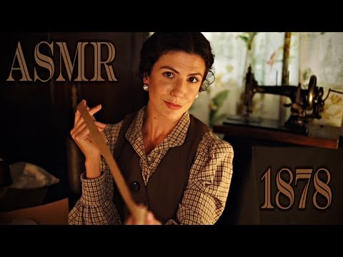 ASMR | COSTUREIRA DO SÉCULO PASSADO (tesoura,fita,papeis,maquina de costura)