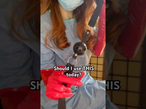 Of all the tools at my disposal... #latexgloves #latex #medfet #medicalexam #medical