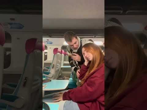 AMSR DANS UN TRIAN #asmr #asmrfr #asmrfrançais #relaxing #humour