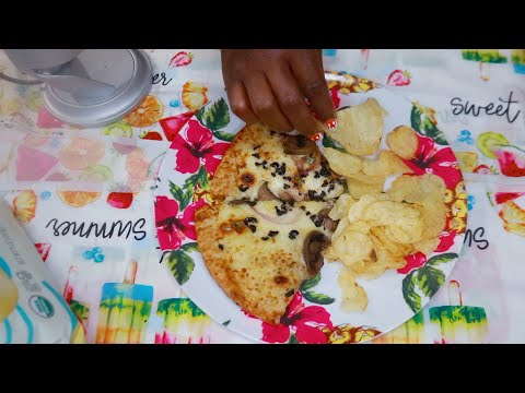 Polyamory? Schlotzsky Veggie Cheese Pizza ASMR EATING SOUNDS