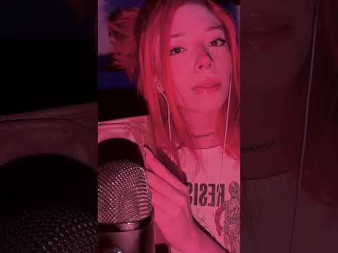 tapping & mouthsounds ASMR SHORT video! #tingles