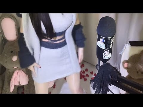 Charming Girl’s Microphone Stroking | Relax and Unwind with ASMR