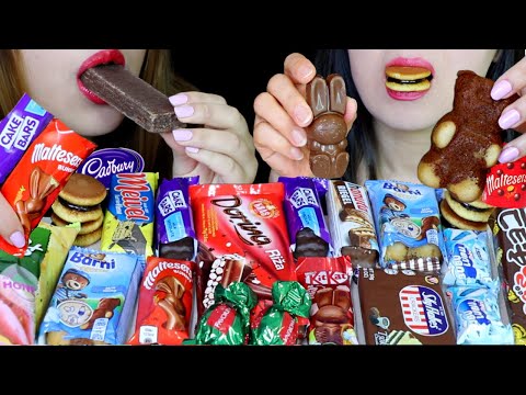 ASMR TRYING SNACKS FROM AROUND THE WORLD (MALTESERS, KITKAT, CADBURY CAKE, BUBULUBU, BARNI CAKE 먹방