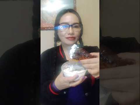 HOW I EAT DONUT#shortsfeed #viralshort #mukbang #asmrshorts #slurpingsounds #subscribers #everyone