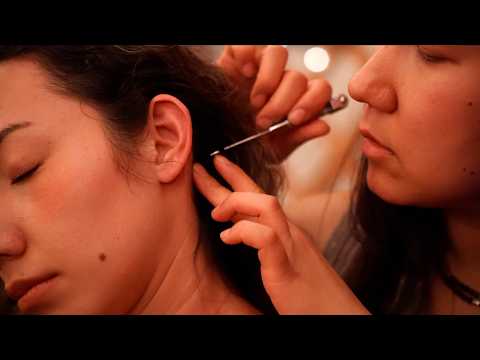 You Won’t Stay Awake…Scalp Check, Acupoint Therapy & Gemstone Scratching Massage with Sister (ASMR)