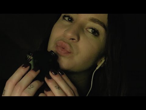 ASMR - Mouth sounds & gentle tascam tapping 😌😴🥱