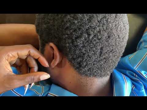 ASMR SATISFYING EAR CLEANING AND PICKING TINGLING ASMR