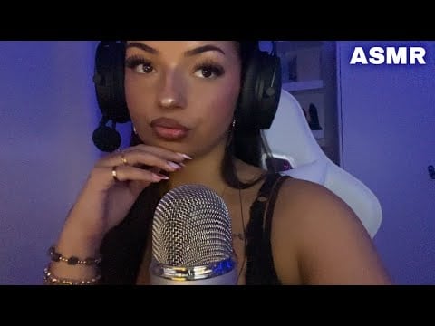 #ASMR - JE JOUE À ROBLOX (chuchotements proche du micro)