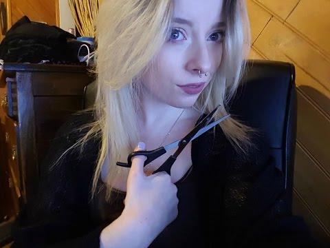 ASMR - Haircut Roleplay ♡ Cutting, Brushing & Head Massage