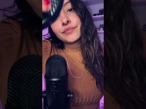 Te peino amor♥️#asmr #mouthwhisper #relax #asmrcommunity #love
