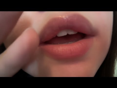 asmr ~ saying subscribers names!! 😊🩷 mouth sounds, stuttering & hand movements 