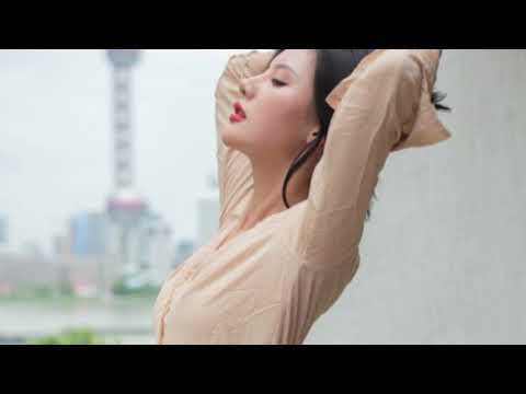 ASMR中文福利  你是御姐的小东西  舔耳催眠向