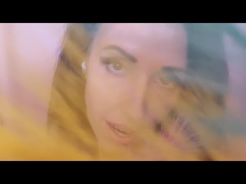[Magyar ASMR] Aludj el villámgyorsan, pehelytollakkal cirógatlak és egy kis micbrushing suttogással😴