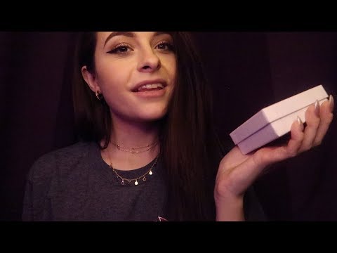 ASMR FRANCAIS ⚪️ DEMAIN EST UN GRAND JOUR POUR TOI alors je t'offre des bijoux ☺️ | WHO WE ARE