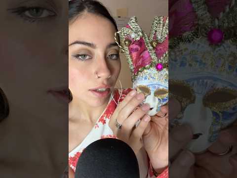 TAPPING en objetos RAROS de mi cuarto #asmr #trinkets #sleep
