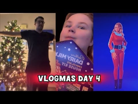 Vlogmas Day 4 - Silly Antics & Presents Unboxing 