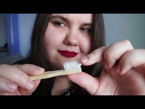 ASMR Finger on a small brush | Sound of bristles