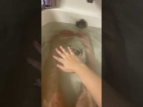 ASMR-Bath time