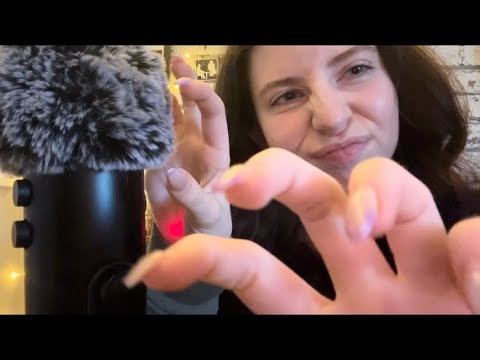 ASMR - Face Tapping and Scratching!!! (Mic Scratching)