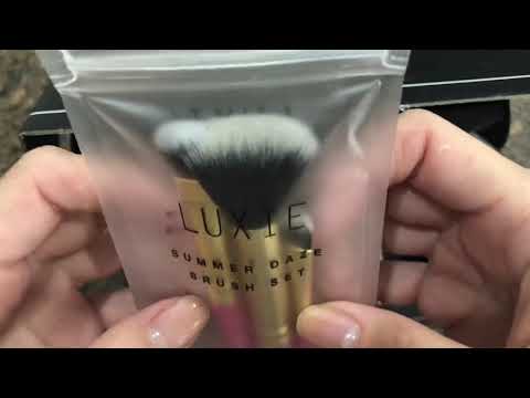 ASMR Up-Close Makeup Tapping, Lid Sounds, Crinkling, Lip Gloss (April Boxy Charm)