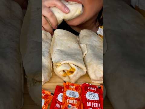 TACO BELL BURRITOS #asmr #burritos #tacobell #food