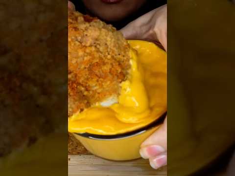 Crispy fried chicken drenched in cheese #asmr #food #chicken #shorts #summerofgoals