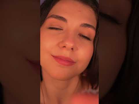 ¿Puedes dormir con solo escuchar esto? 😴 #asmr #shorts #dormir