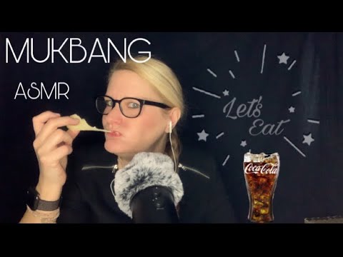 [ASMR] german/deutsch Mukbang - eating sounds • sweets & cake 🤤 drink a cold coke 🥤• let’s eat 🍰