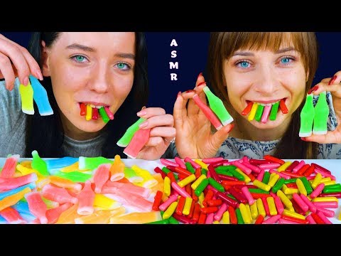 ASMR HITSCHLER HITSCHIES JELLY CANDY VS NIK-N-LIP WAX BOTTLES EATING SOUNDS LILIBU