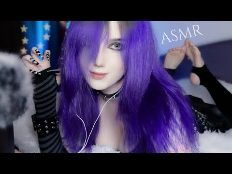 ⋆⋅ ♰ Cozy Talk With Emo Girl ♰ ⋅⋆ ASMR if you want to talk