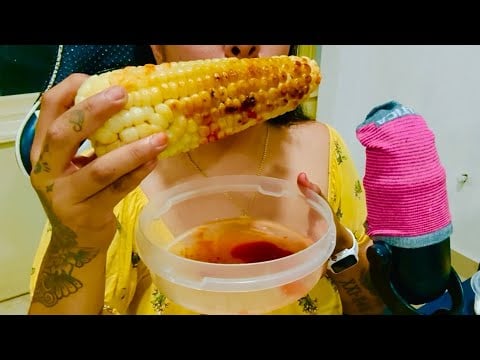 🌽 ASMR ~ COMIENDO ELOTE 🌽 