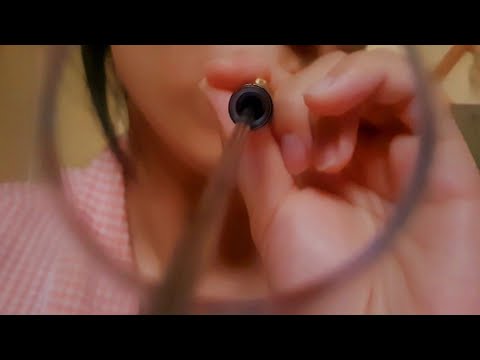 ASMR There's Something In Your Eyes (No Talking) 👀 hair on screen, eye cleaning,camera lena touching