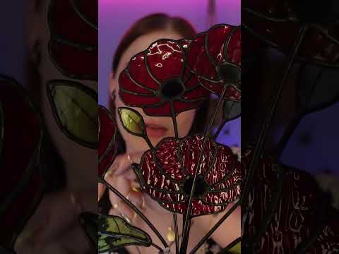focus on me 🔦 light trigger warning #asmr