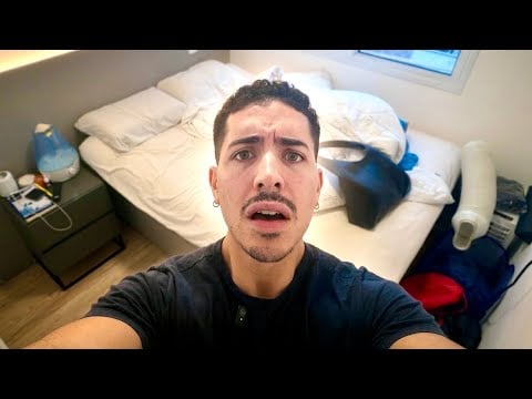 ASMR TOUR PELO MEU QUARTO BAGUNÇADO 