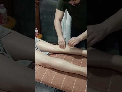 DEEP RELAXING BACK LEG MASSAGE THERAPY #shorts #relax #massage #relaxing #asmr #satisfying