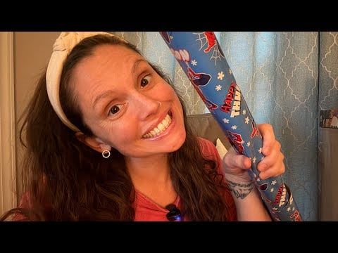 ASMR | Christmas Gift Basket Haul 🎁 Soft Spoken Gum Chewing