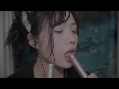 Asmr lens licking