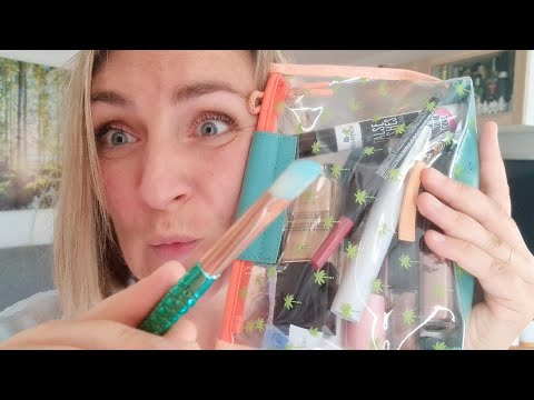 ASMR FAST CHAOTIC MAKEUP ✨ Most Satisfying Triggers #asmr #fastasmr